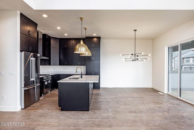 382 W Ascent Drive, Hideout, UT 84036