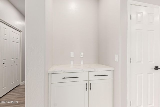 2055 E INDIAN WELLS Drive, Chandler, AZ 85249