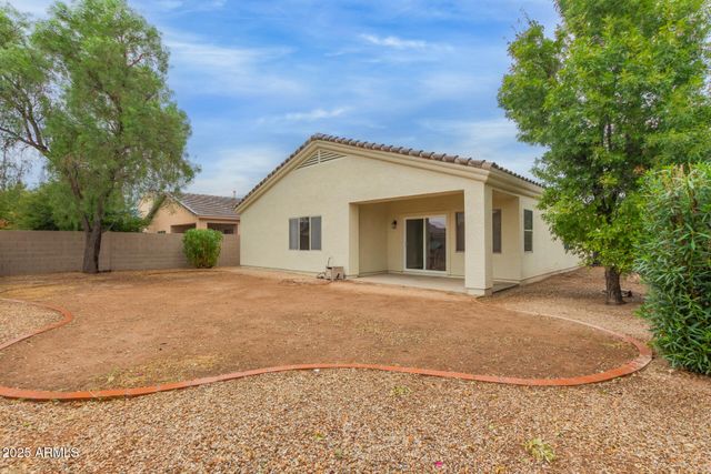 2055 E INDIAN WELLS Drive, Chandler, AZ 85249