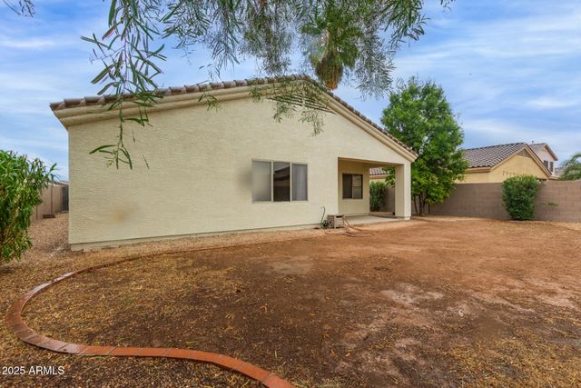 2055 E INDIAN WELLS Drive, Chandler, AZ 85249