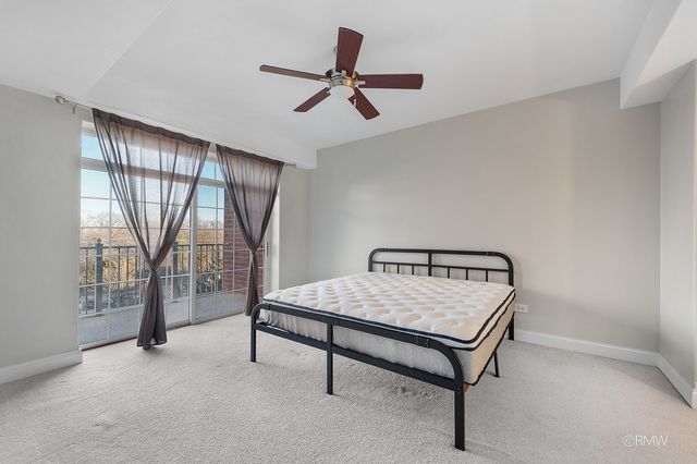 1 ITASCA Place 412, Itasca, IL 60143