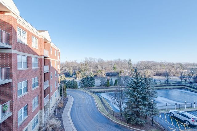 1 ITASCA Place 412, Itasca, IL 60143