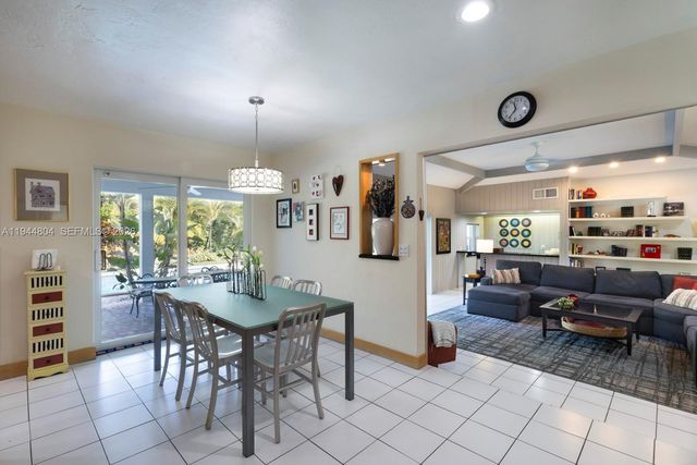 10281 SW 125th St, Miami, FL 33176