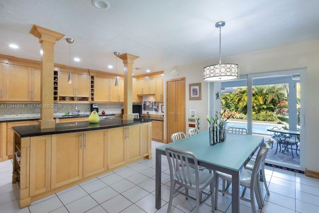 10281 SW 125th St, Miami, FL 33176