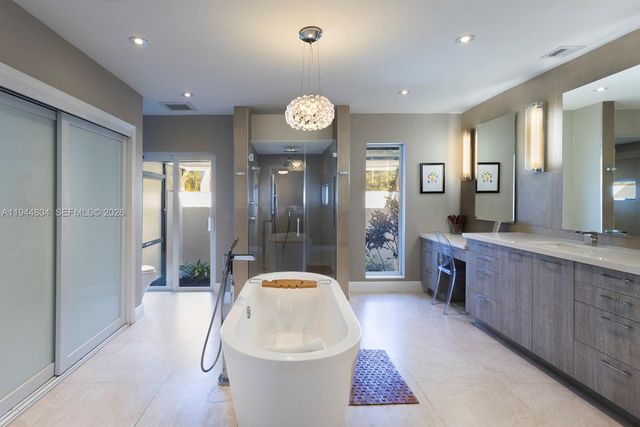 10281 SW 125th St, Miami, FL 33176