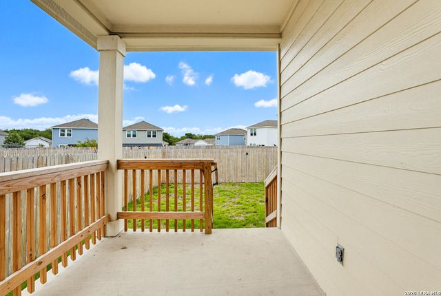 5622 Rowan Ridge, Converse, TX 78109