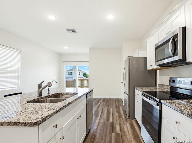 5622 Rowan Ridge, Converse, TX 78109
