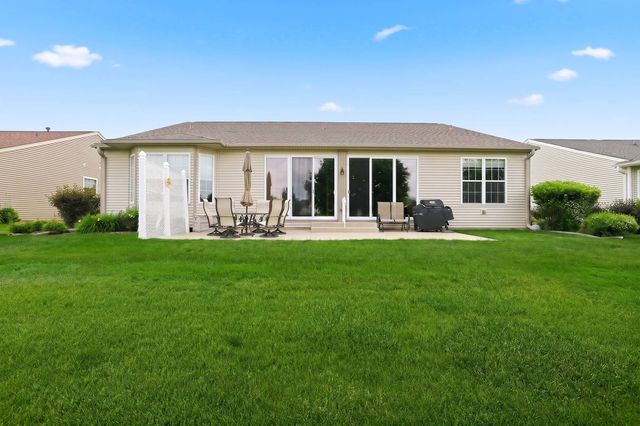 12843 Farm Hill Drive, Huntley, IL 60142