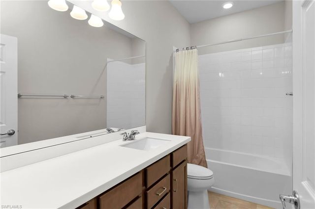 9594 Bexley DR, Fort Myers, FL 33967