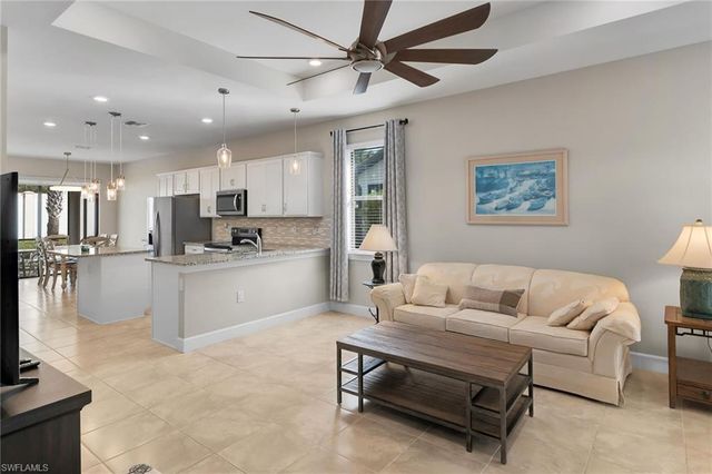 9594 Bexley DR, Fort Myers, FL 33967