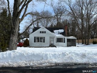 54 Ridgedale Road, Fairfield, CT 06824