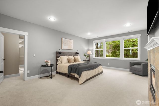 1300 N 27th Place, Renton, WA 98056