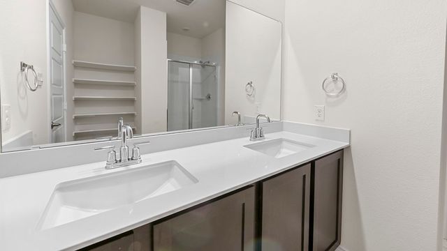 2032 Hearn Drive, Royse City, TX 75189