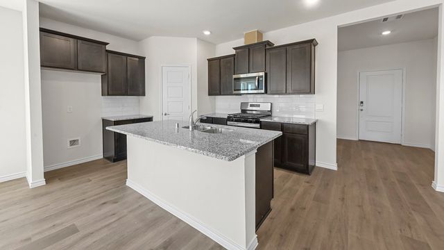 2032 Hearn Drive, Royse City, TX 75189