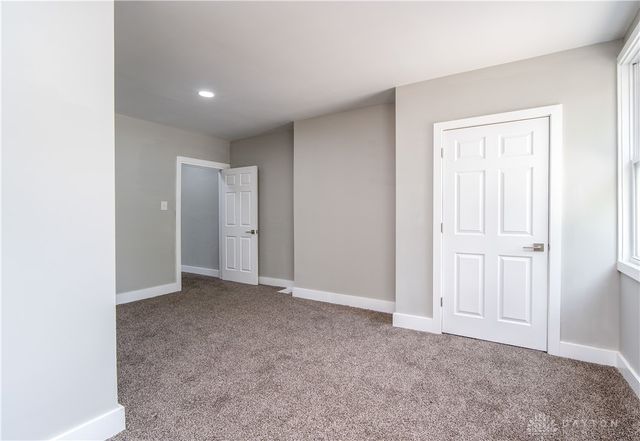 913 Charlotte Street, Hamilton, OH 45214