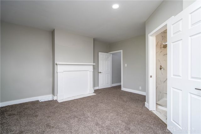 913 Charlotte Street, Hamilton, OH 45214