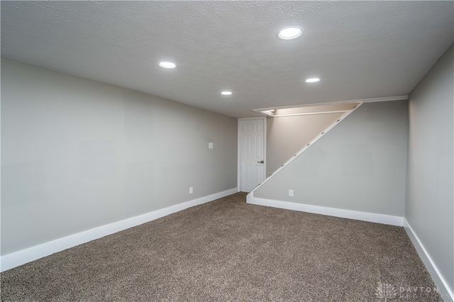 913 Charlotte Street, Hamilton, OH 45214