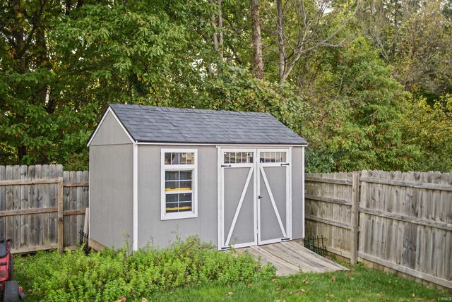 4697 N Triple Crown Drive, Bloomington, IN 47421