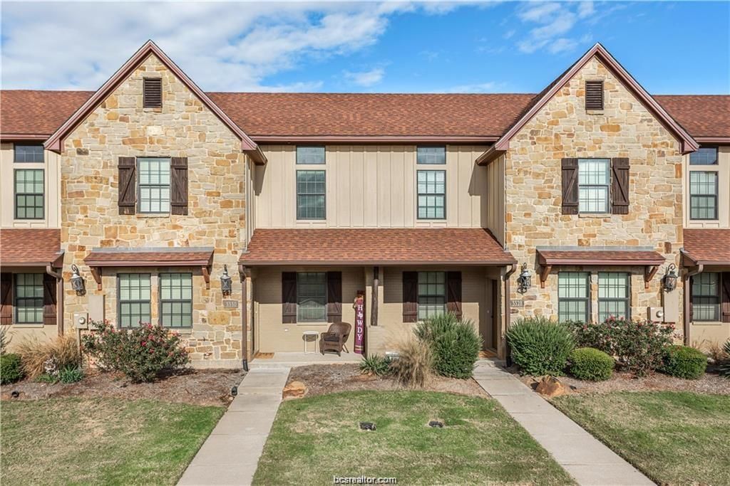 3305 Cullen, College Station, TX 77845