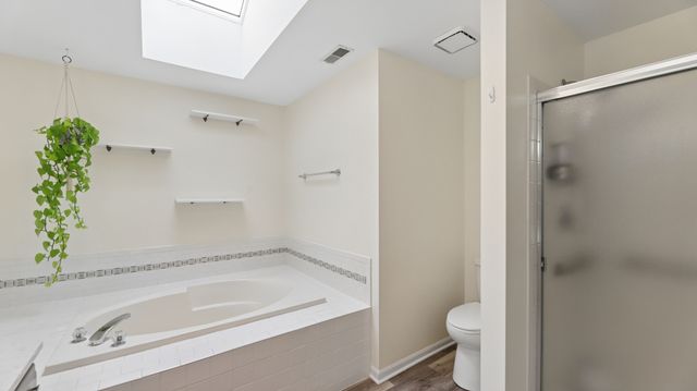 544 Bradbury Lane 544, Geneva, IL 60134