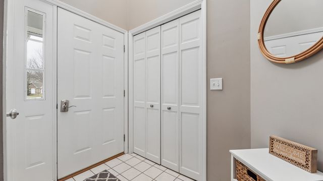 544 Bradbury Lane 544, Geneva, IL 60134