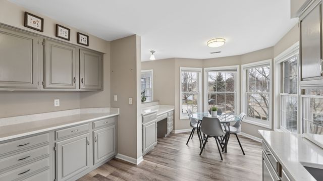 544 Bradbury Lane 544, Geneva, IL 60134