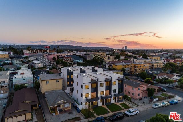 4826 W Pickford, Los Angeles, CA 90019