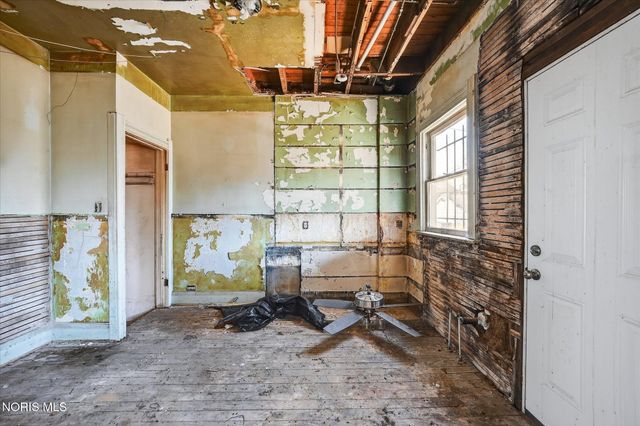 3240 N Detroit Avenue, Toledo, OH 43610