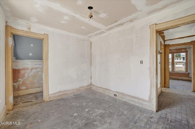 3240 N Detroit Avenue, Toledo, OH 43610