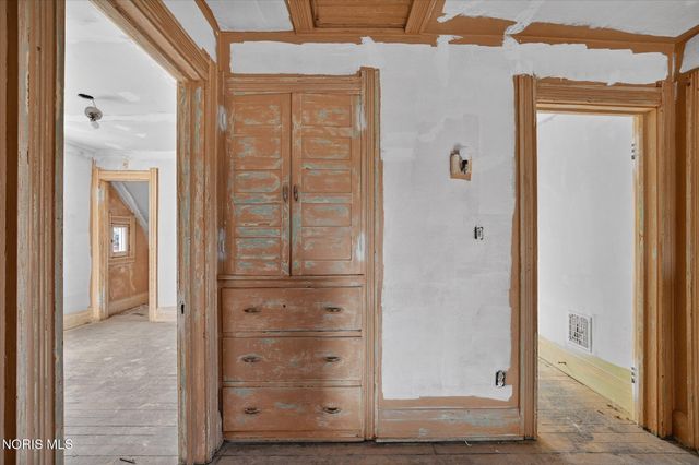 3240 N Detroit Avenue, Toledo, OH 43610