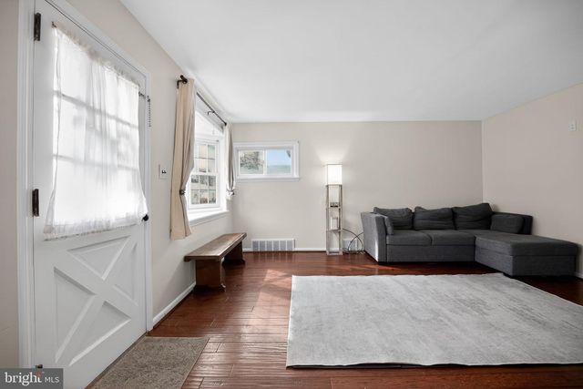 762 GARFIELD AVE, Glenside, PA 19038