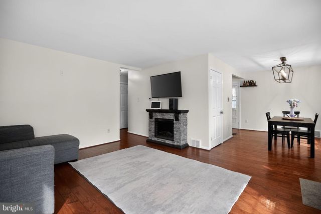 762 GARFIELD AVE, Glenside, PA 19038