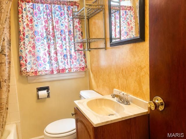 706 N 28th Street, Belleville, IL 62226