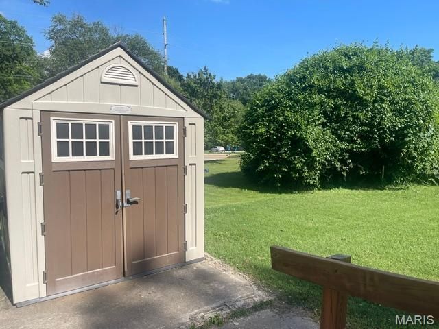 706 N 28th Street, Belleville, IL 62226