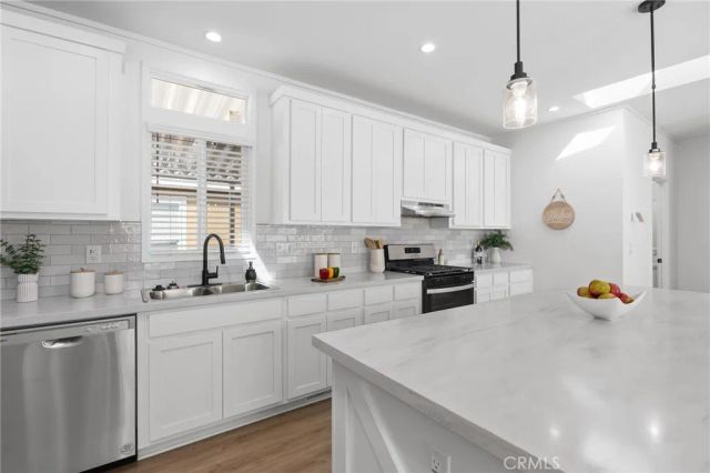 15621 Beach 19, Westminster, CA 92683