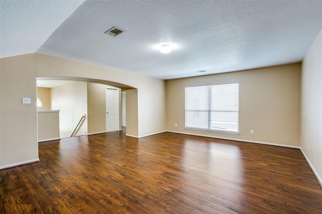 9907 Valance Way, Conroe, TX 77385