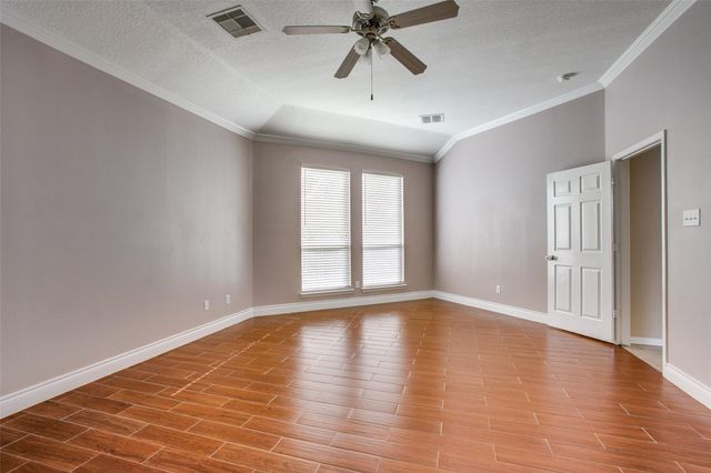 9907 Valance Way, Conroe, TX 77385