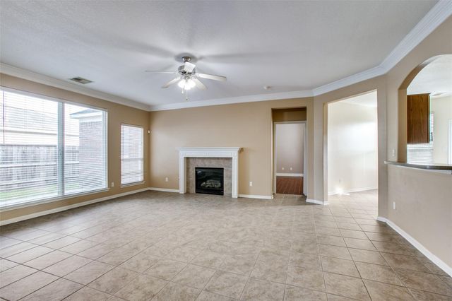 9907 Valance Way, Conroe, TX 77385