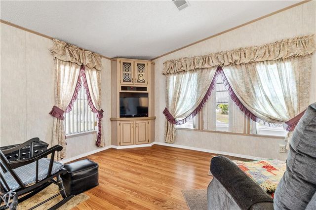 205 Carriage LN, North Fort Myers, FL 33917