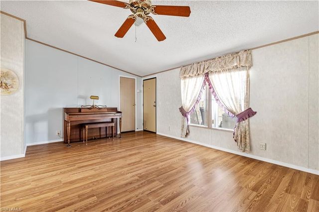 205 Carriage LN, North Fort Myers, FL 33917