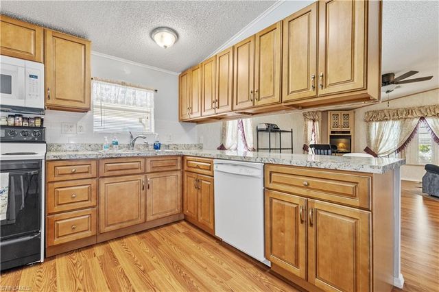 205 Carriage LN, North Fort Myers, FL 33917