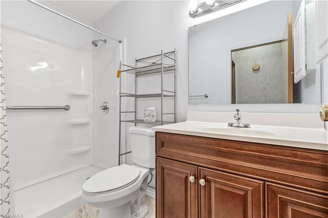 205 Carriage LN, North Fort Myers, FL 33917