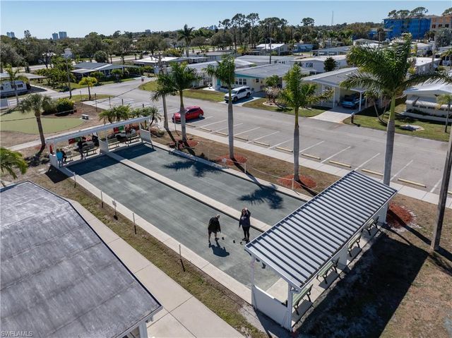 205 Carriage LN, North Fort Myers, FL 33917