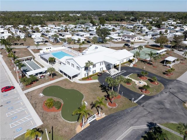 205 Carriage LN, North Fort Myers, FL 33917