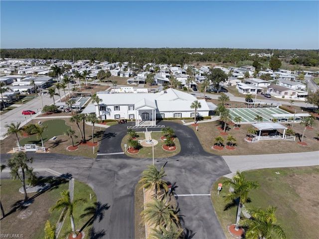 205 Carriage LN, North Fort Myers, FL 33917