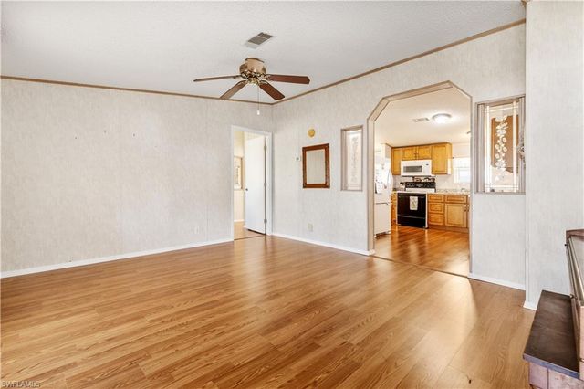 205 Carriage LN, North Fort Myers, FL 33917