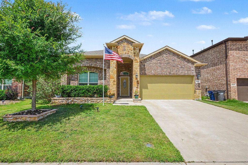 3825 Mason Drive, Melissa, TX 75454