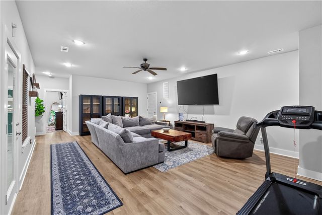 1423 Lee Street, Pea Ridge, AR 72751