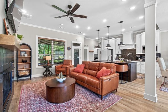 1423 Lee Street, Pea Ridge, AR 72751