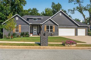 1423 Lee Street, Pea Ridge, AR 72751